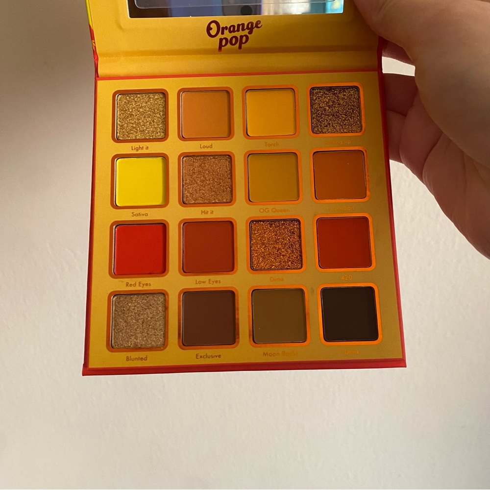 Kara Beauty Orange Pop Eyeshadow Palette
